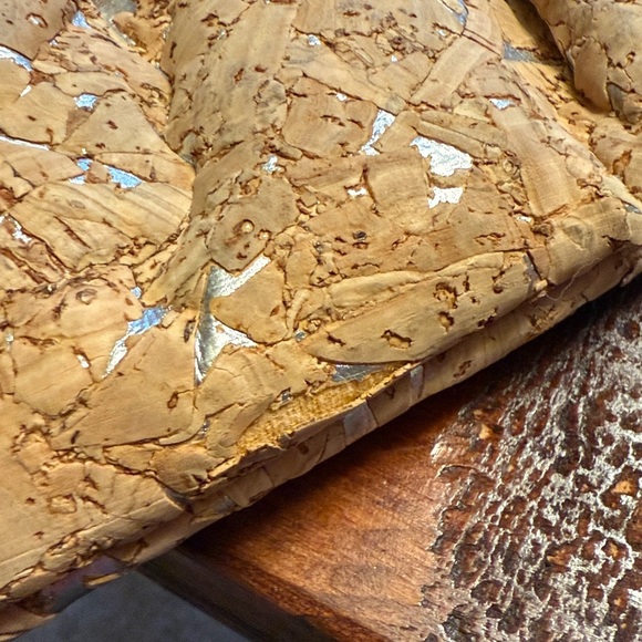 Lauren Merkin Cork Silver speckled  Clutch - Picture 5 of 5